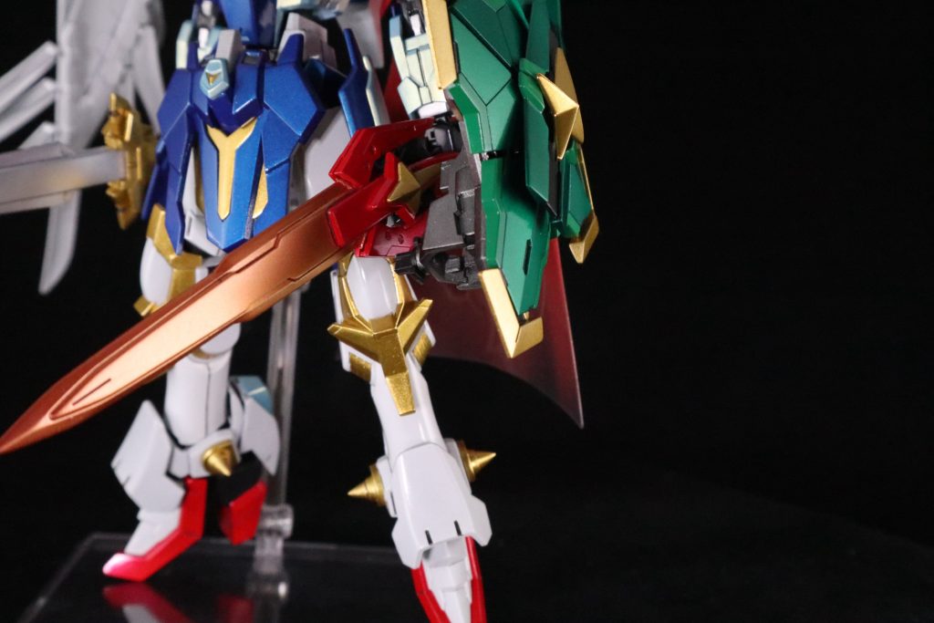 神聖炎の剣。アメエクのGNブレイドとジヴァの剣とか混ぜてます。