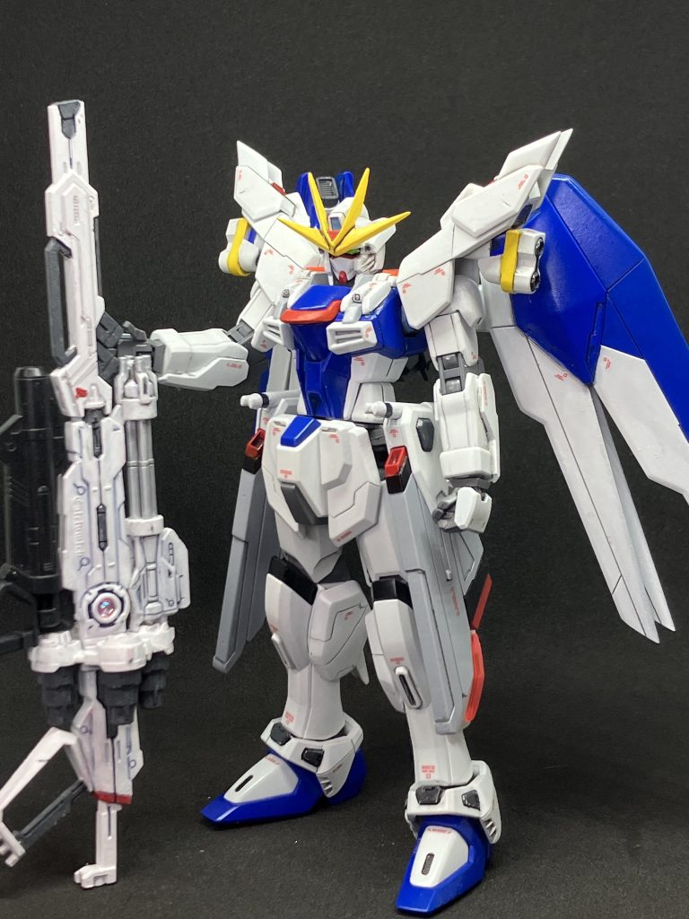 火力特化仕様カレトヴルッフ炎を装備し、殲滅能力を特化させたカスタム。戦艦級など大型の敵に対応する為の武装である。