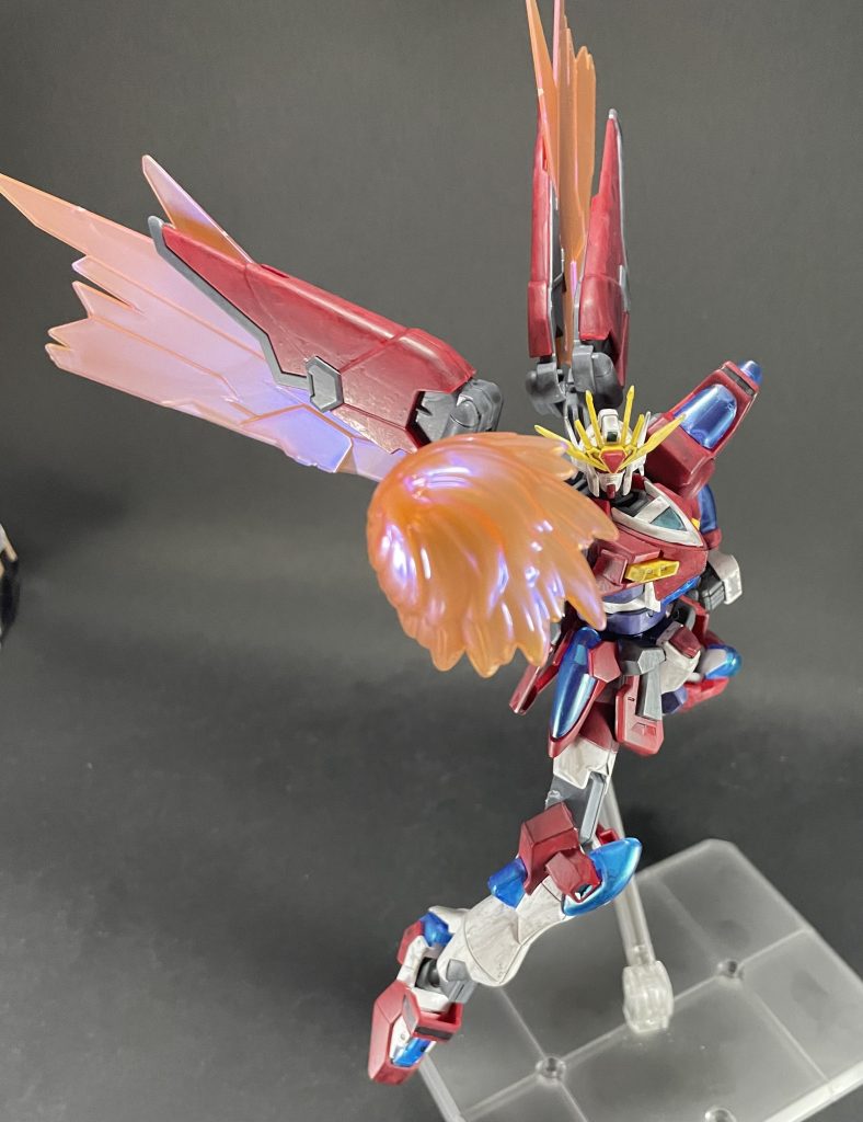 成形色の赤色がオモチャ感が強かったので、あずき色にして、落ち着いた感じにしました！