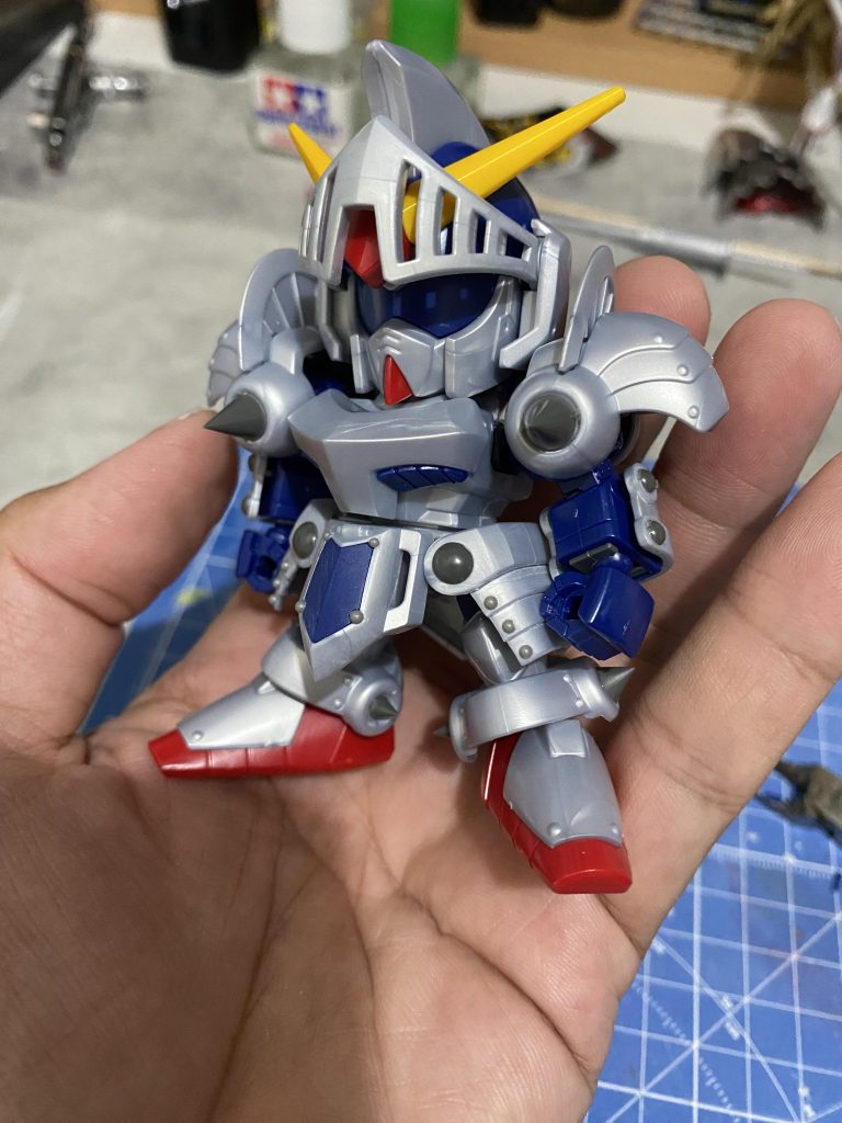 作業途中の仮組み。クリアランスは調整しないとですが、リベットとスパイクを入れ替えるだけでも良い感じに (｢°ཀ°)｢