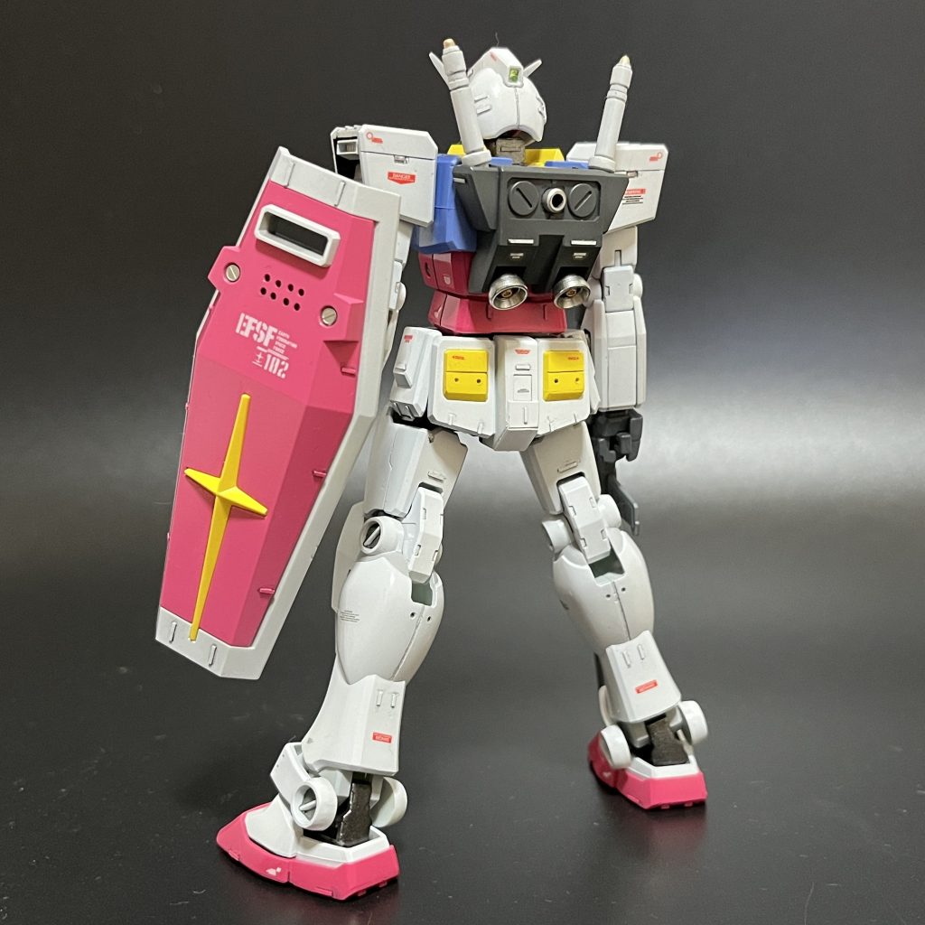 背面。バックパックのバーニアのディテールアップにこだわりました。こちらも後ほどアップでお見せします。