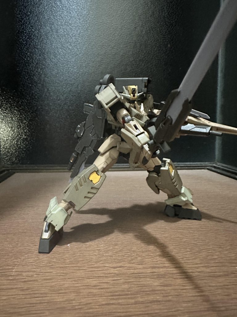 HGBM ガンダムダブルオーコマンドクアンタ デザートタイプ–4枚目/制作者：凜々蝶