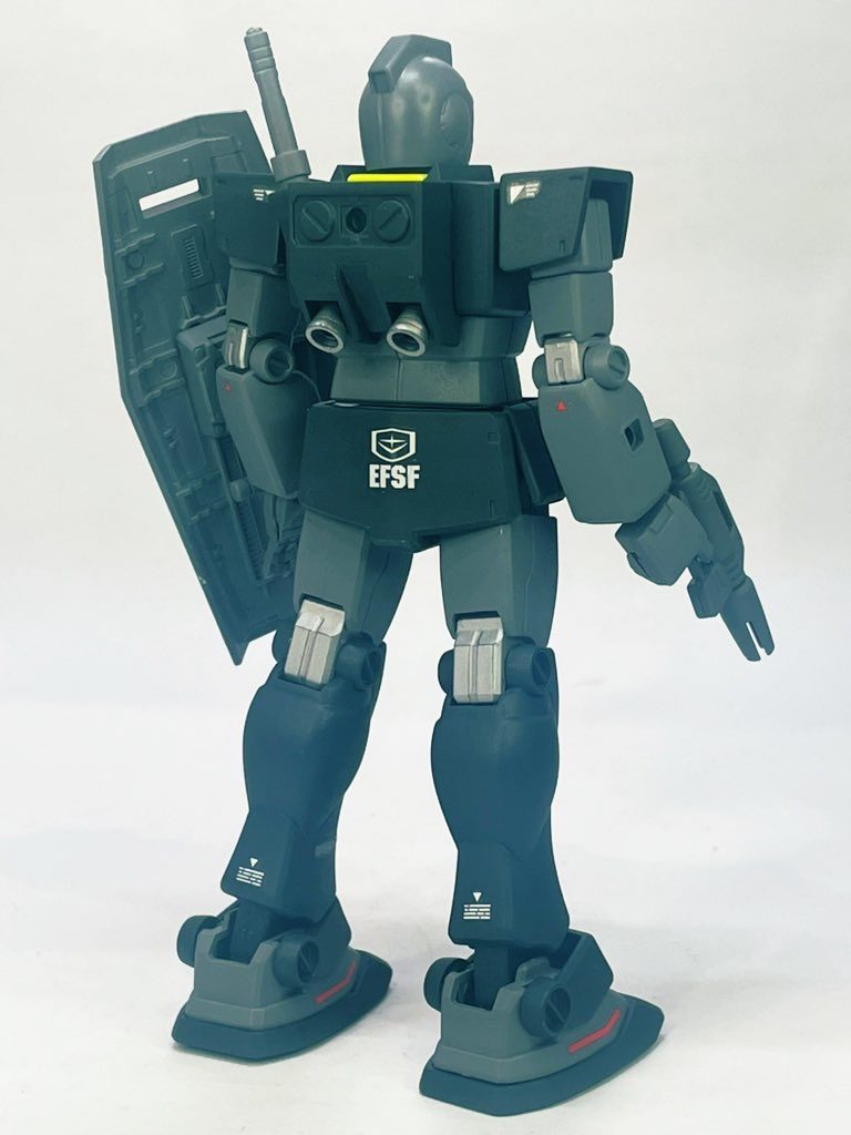 新しい接着剤の試し用に制作していましたが、せっかくだし最後まできっちり制作してみました。なので合わせ目はいつもよりやや雑(笑