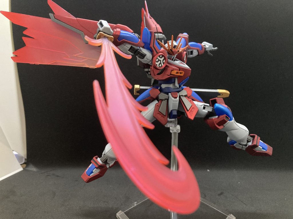 オレンジのエフェクトパーツにはクリアーレッドでグラデーションかけて炎感出ればいいなーと笑