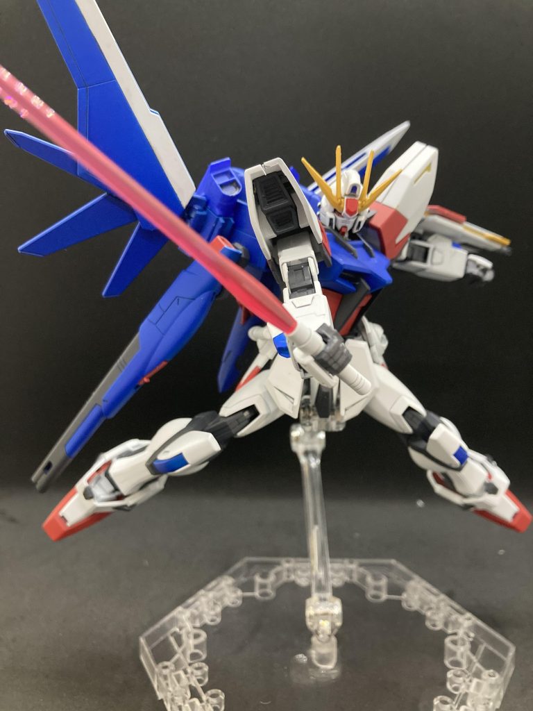 ビルドブースターの一部白色を塗れてないですがトラブル続出したため諦めました😂