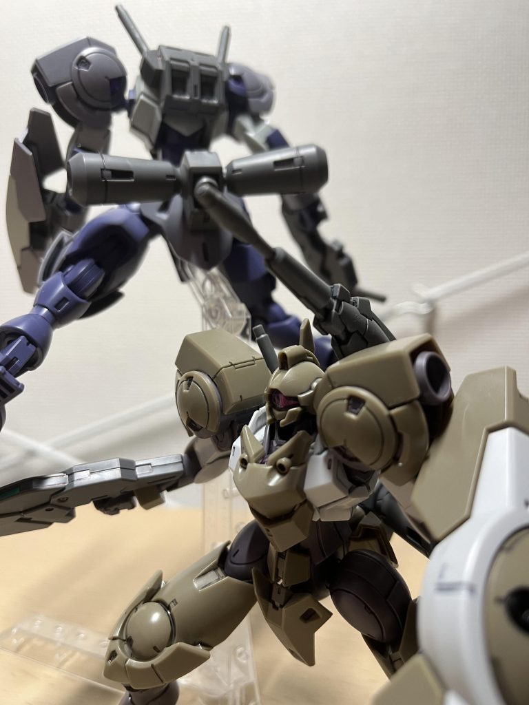 まあつまり、ハイングラのバックパックをシュトルムに持ってくことも出来るってことですね。