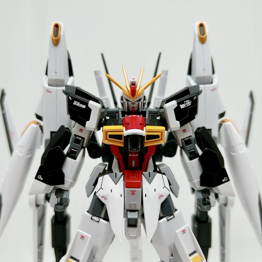 【素立ち~アップ】インパルスガンダムのエース機体をイメージし、イエサブで入手した「ブレイズウィザードパック」を機動・攻撃に改修したミキシングにしてみました!色味的にガンダムダブルエックスっぽい感じもしますねw