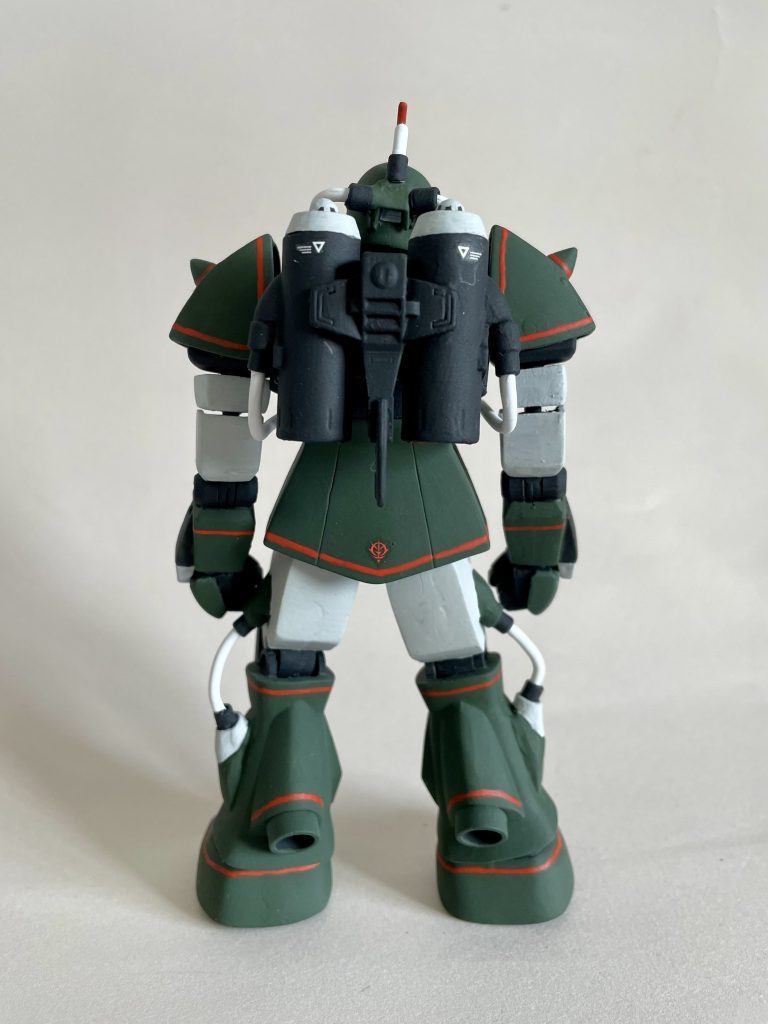 動力パイプはすべて2mmスチール線に変更しました。硬くて難儀しました。