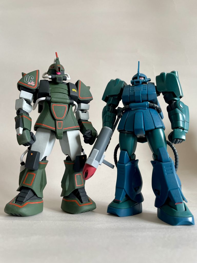 HGのザクマリナーより大きくなってしまいました。バラバラにしたときはどうなることかと思いましたが、復旧できて良かった。最後までご覧いただきありがとうございました。