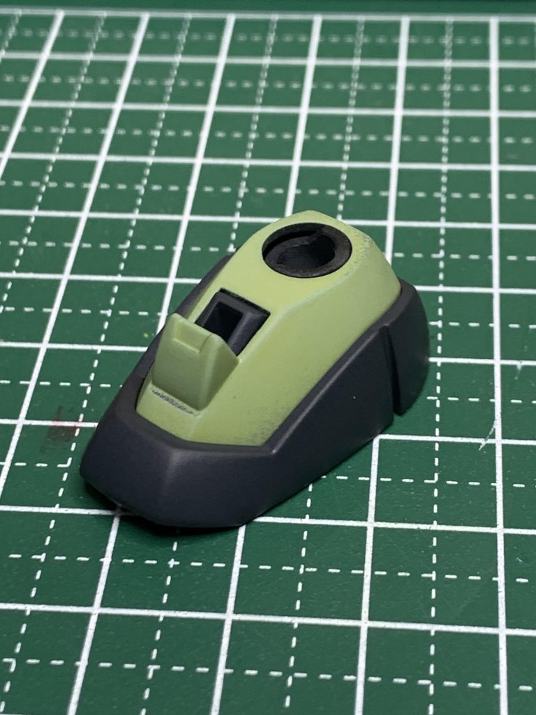 ガンダムマーカーエアブラシで塗装した状態です✨