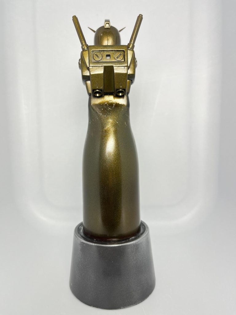 第1回 ぼくの考えた最強ガンダム選手権優勝トロフィー–4枚目/制作者:わんたろー