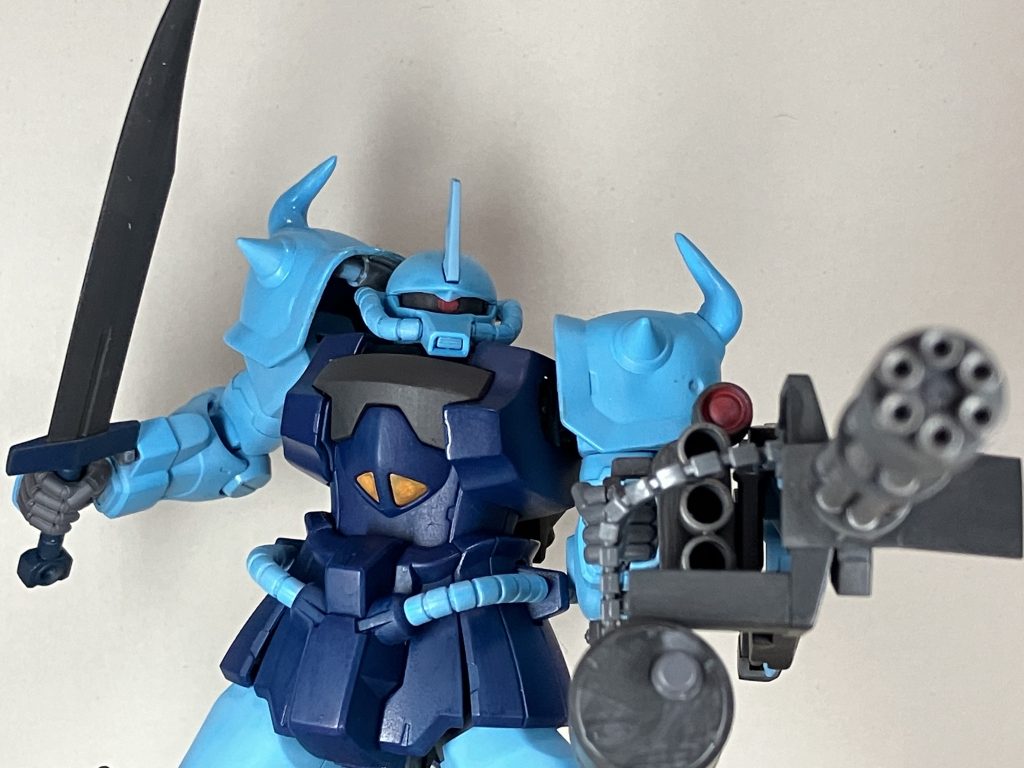 グフカスタムは前から好きなんですが、しっかり塗装込みで使った事なかったので楽しかったです。(それでも連休ブーストが無かったらキツかった…)汚しは出来ればチャレンジしてみたいですね