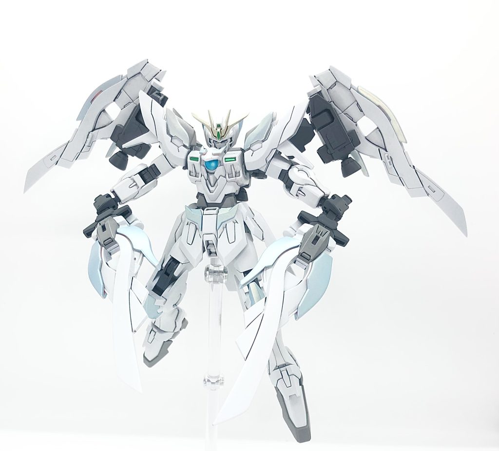 アカン、白飛びしちゃって近接武器「ハイパーカレトヴルッフ」の輪郭が…😭