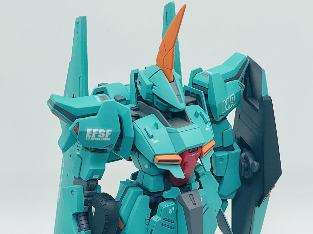 カラーリングは以下の通り。緑:明灰白色(C)下地▶︎ウォーカーグリーン(G)武器:ミッドナイトブルー(G)内部フレーム:グレーバイオレット(G)赤:ニムバスレッド(C)黄色:黄橙色(G)＋ニムバスレッド少量