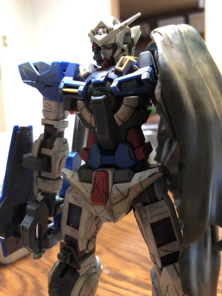 組み上げからスミ入れして傷つけてウェザリング。ウェザリングは前回のフルクロスで練習した甲斐があったのかスムーズにできました。