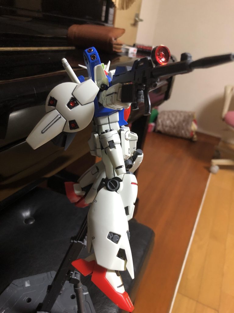 雑だけど後ろもちゃんと塗ってますよアピール。