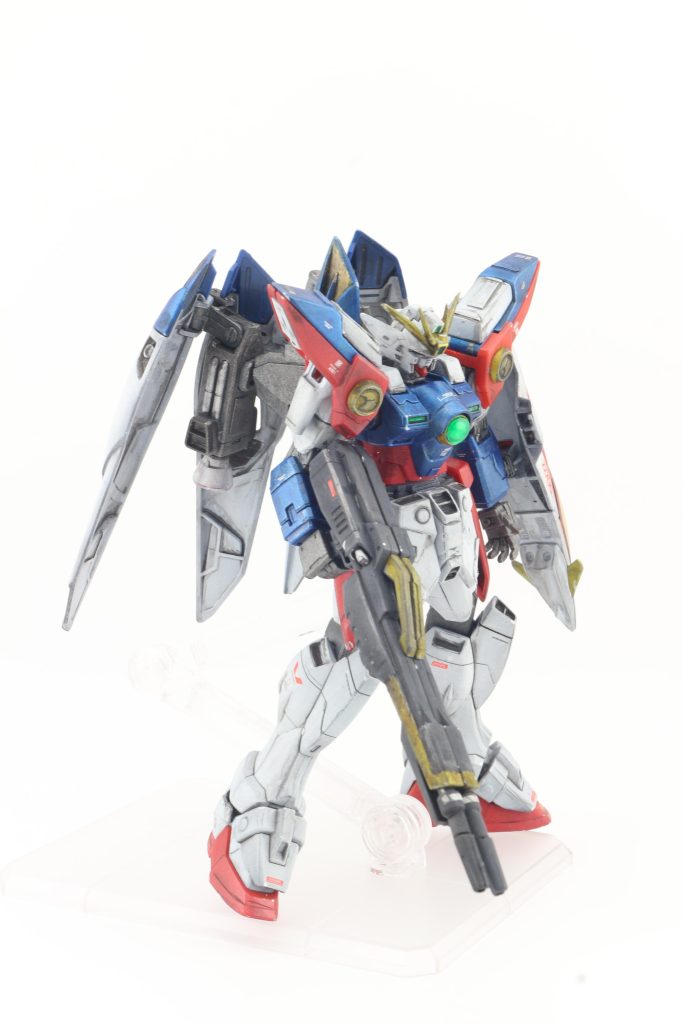 全体的なイメージとしては、激戦をくぐり抜けてでも破損はしないという都合の良い汚し塗装