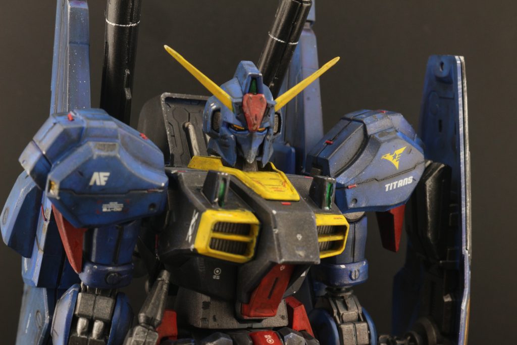 大分昔にB-CLUBからガレージキットとして発売されていたのは見た時はとても印象的な機体でした。