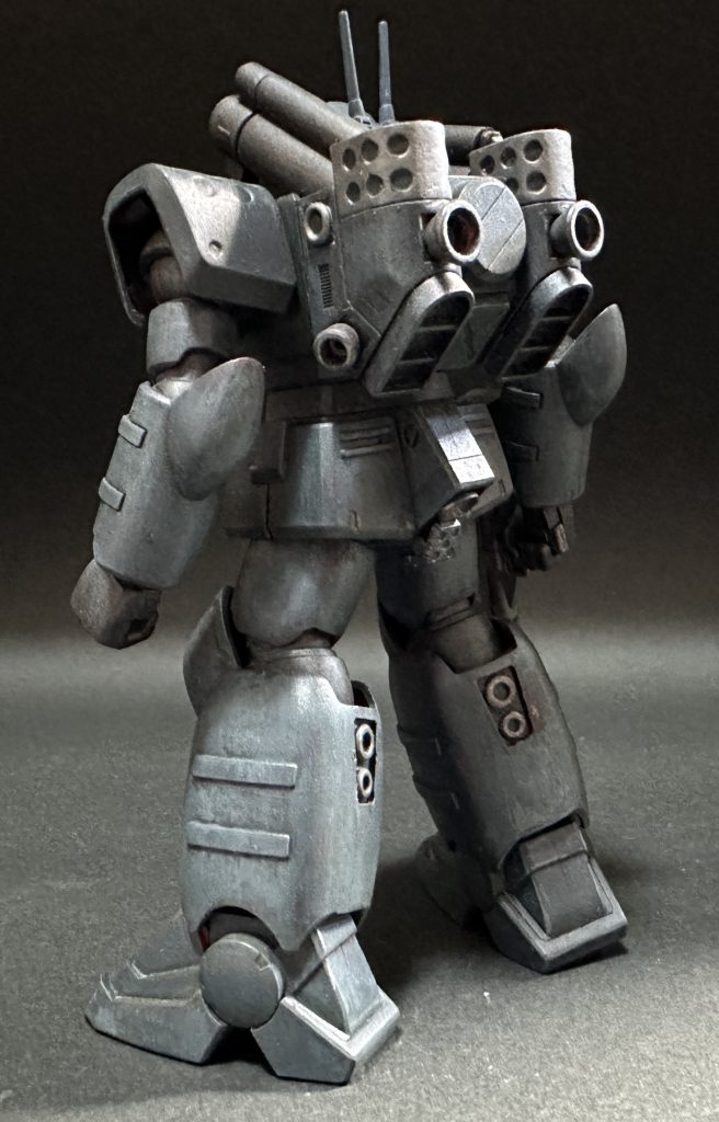 深く考えずに塗装したものの、ちゃんと金属っぽい感じになってすごいなって思いました。