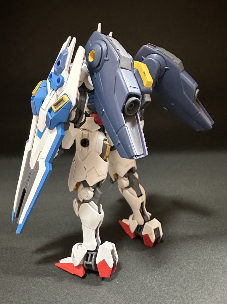 異物感を持ちながらデザインラインを損なわないサブユニット。いいなって思います。