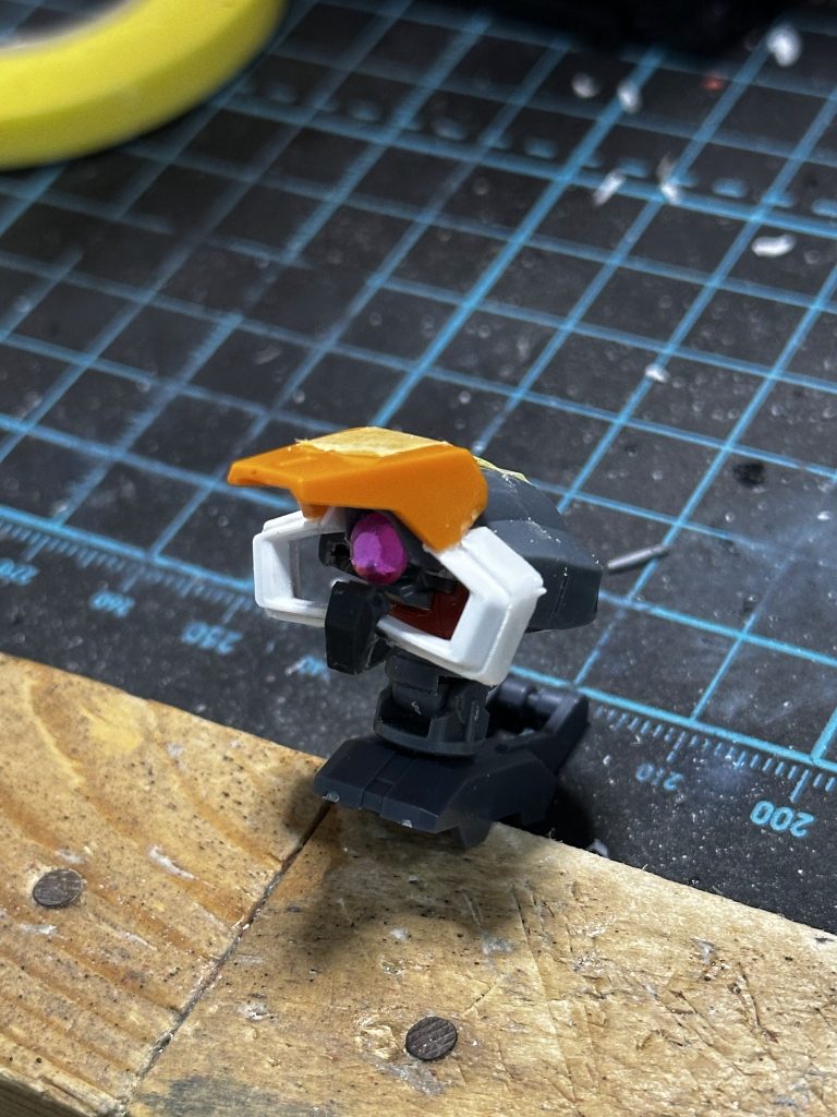 ドムじゃないジャンクからドムっぽい頭作る、終わるのかな