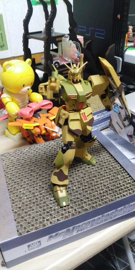 塗装以外は何もしていないから塗り上がったところからしか写真が無いんですよね...下地処理もクリアランスもエッジ出しもタッチゲートだったのでゲート処理すらした記憶がないのでそれだけ素体のクオリティが高いってことなんですよね