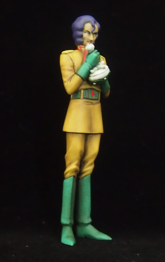 ラッカ－塗料と油彩にて仕上げております