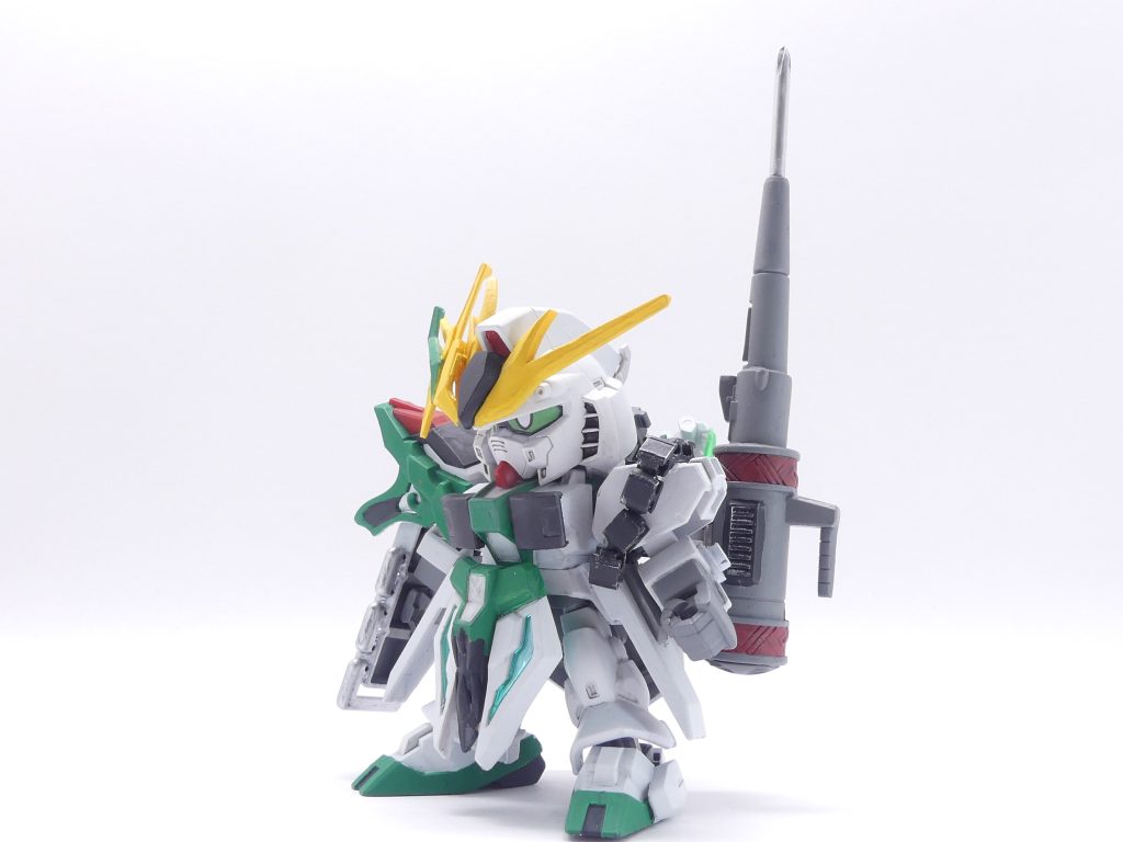 【ガンプラデータ】配役:ガンドライバー【プラス】演者:なし所属:エバーランド自警団「ガンプラフォース」仮想GP(ガンプラパワー):400使用ガンプラ:SDEX νガンダム       SD三国創傑伝 関羽雲長νガンダムなどレギュレーション:オフィシャルレギュレーション機体解説:「ガンプラフォース」の一人でありリーダー的存在。常に冷静かつ大胆、どんなときも諦めない不屈の闘志の持ち主である。他の「ガンプラフォース」とは背中のアンテナで繋がっており、彼らが見たことを適宜受け取ることができる(通信機能ではない)。現在はムシャリージョンで大工として活動中。