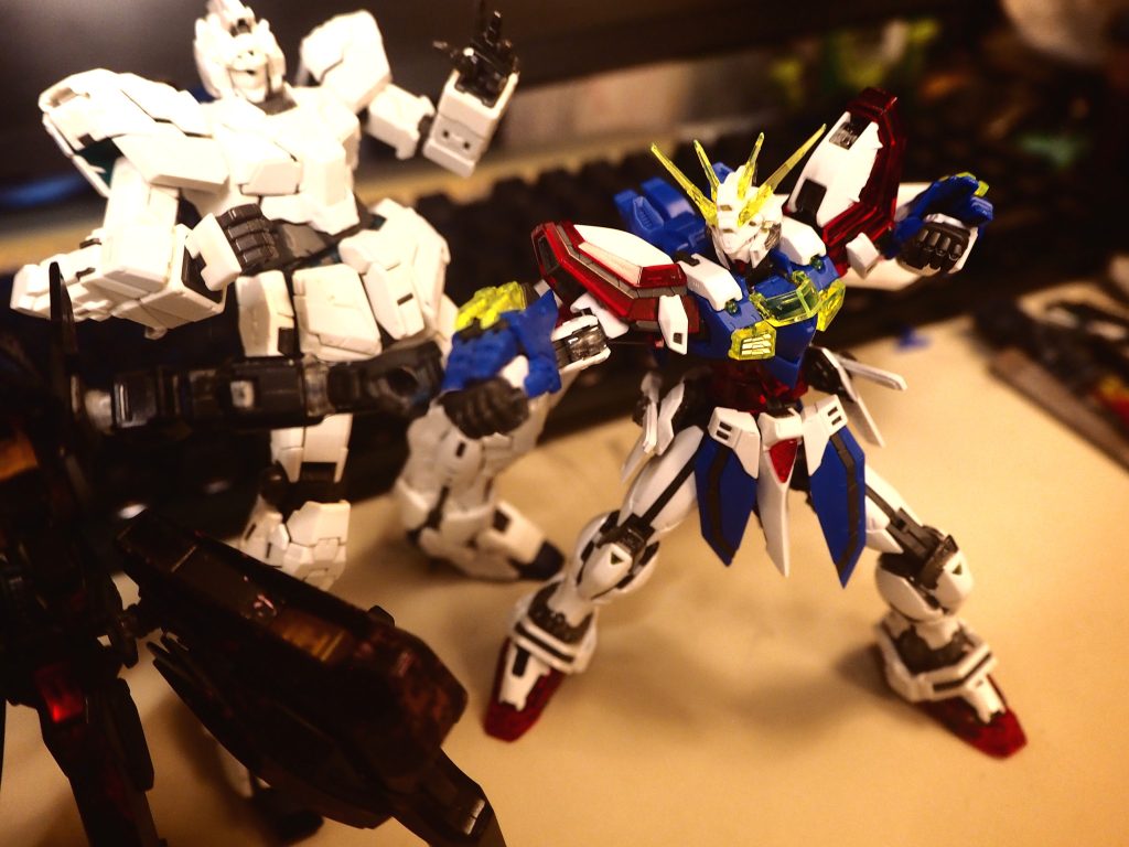 MFなだけあって腕の表現の幅が広いです、こんなに動くなら指全稼働手付けてほしかったなとも思えました。いややっぱ付けるなあんなもろいもの。