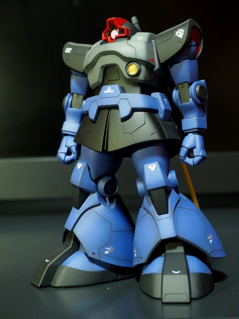 デカールはガナーザクの余り物です。