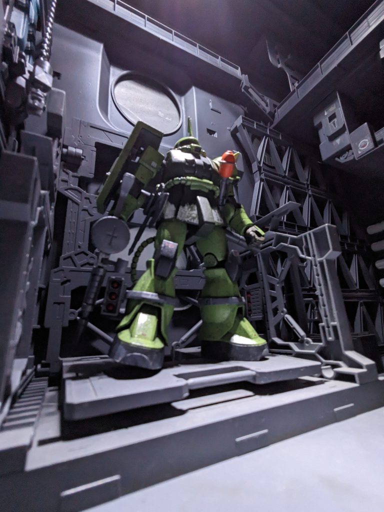 ザク２の一番の特徴は装備の豊富さにあると思います。