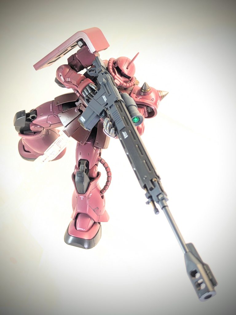 対艦ライフルも細かく塗り分けました。