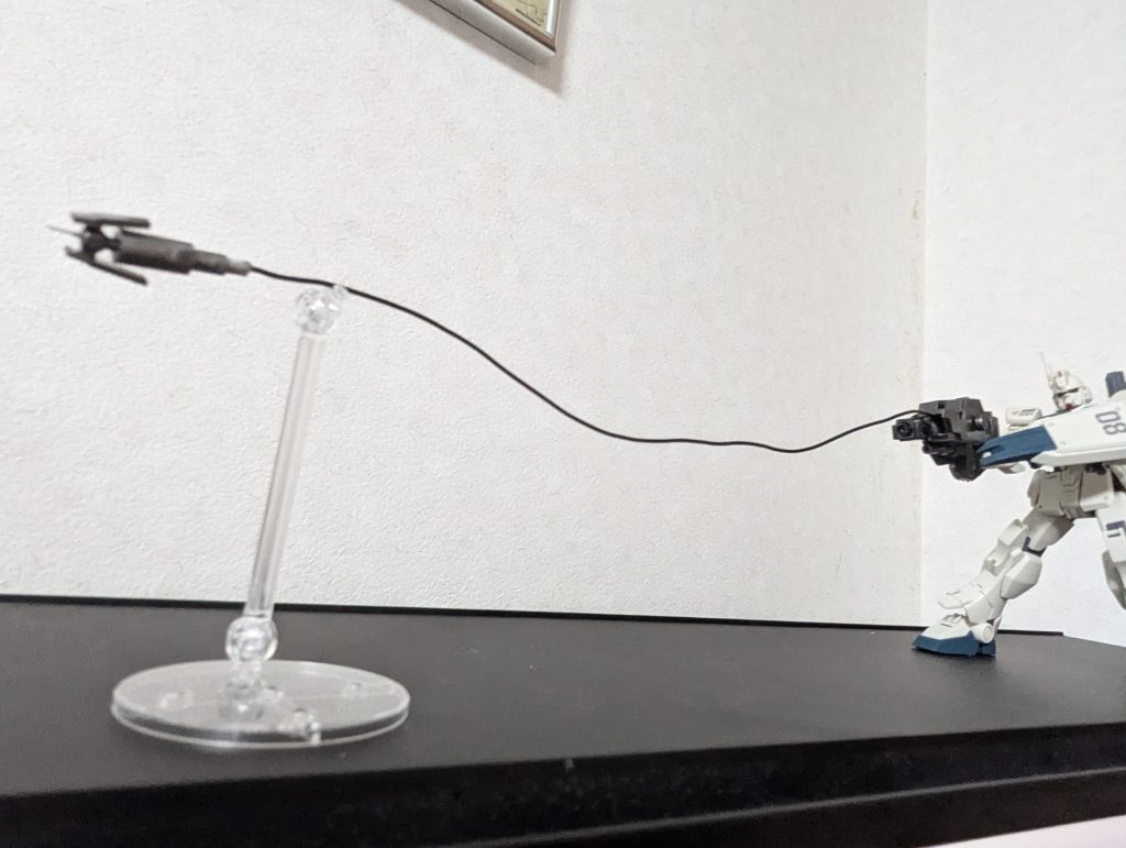 アンカー発射発射中に機体を180度回転させても当たり判定は増えません(ガンオン脳)ところでグフのヒートロッドの出し入れはどうなってるんだろうか、やっぱりジオン驚異のメカニズムということで考えない方がいいんだろうなぁ。