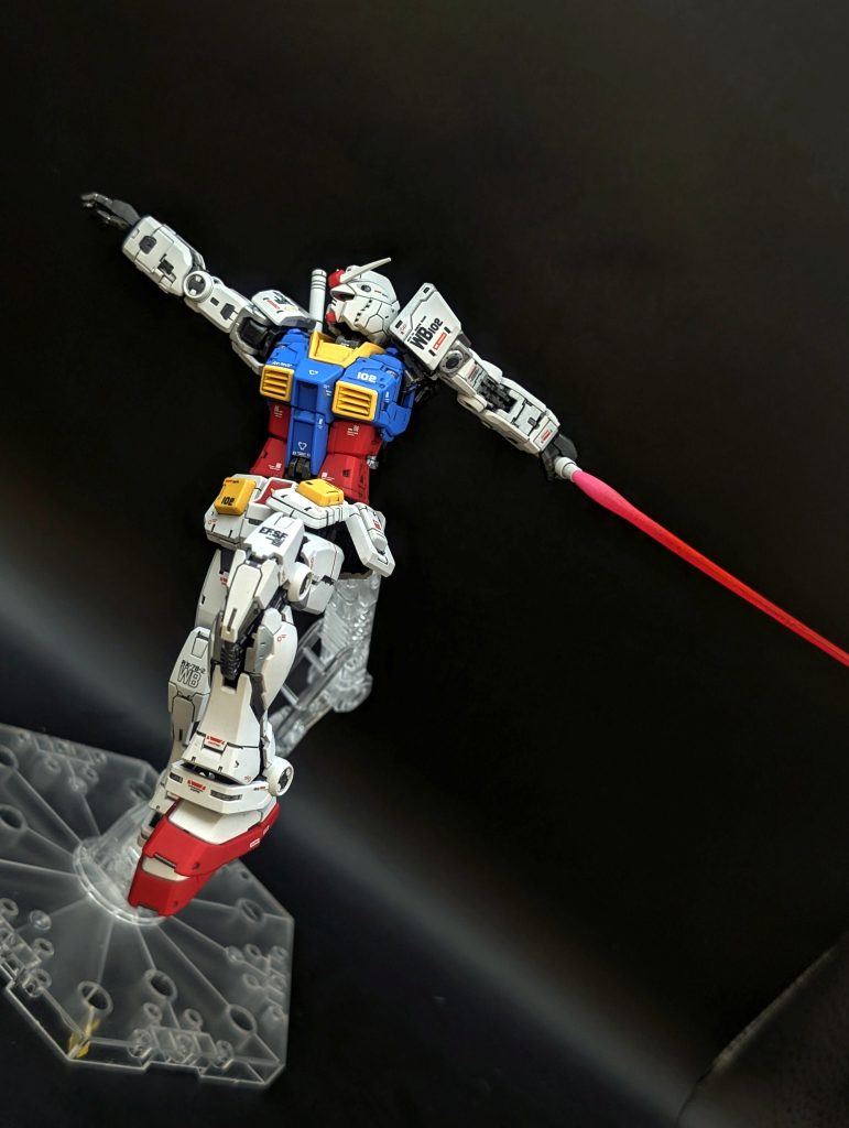 RG 1/144 RX-78-2 ガンダム Ver.2.0–5枚目/制作者：しうまい