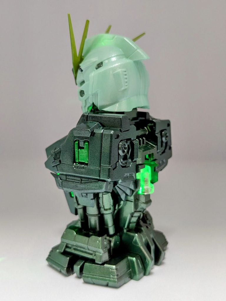 メカニカルバスト  νガンダム（サイコフレ－ム発動イメ－ジカラ－）–4枚目/制作者：036jokerxtreme