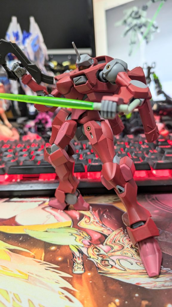 ザウォートヘヴィのパーツをつけるために空いている穴はメタルパーツで塞ぎました。ちょっと見栄えもいいかなと思います、たぶん。