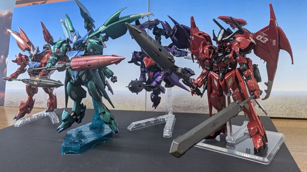 ガンダムアメイジングバルバトスルプス4体合わせ–3枚目/制作者：霧慧達也