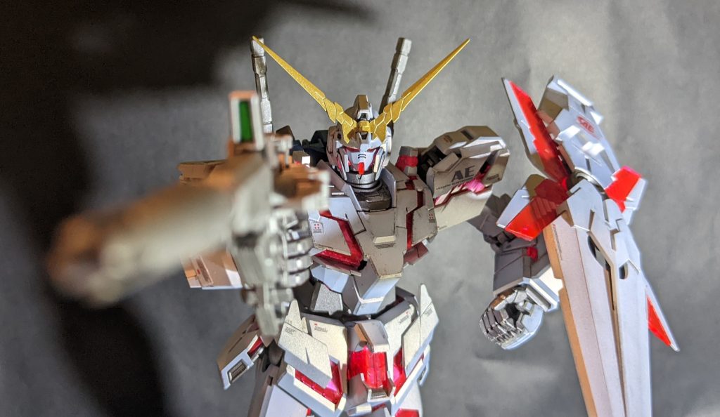 本編みたいなポーズ