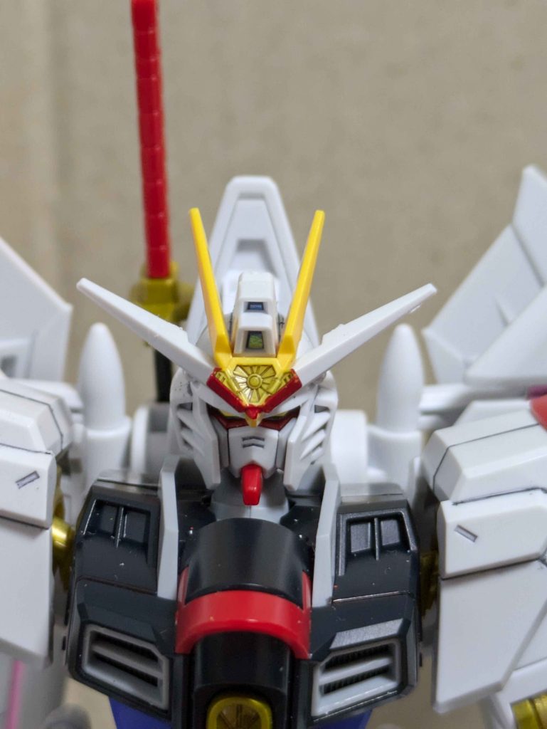 シールを使用せず墨入れと色を付けました。