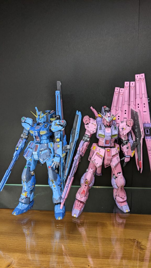 正面。初作品としては個人的に満足してます。下地で色ののり方が全然違う事や、ブラシ近付け過ぎて液垂れしたり、急がば回れ、でした。