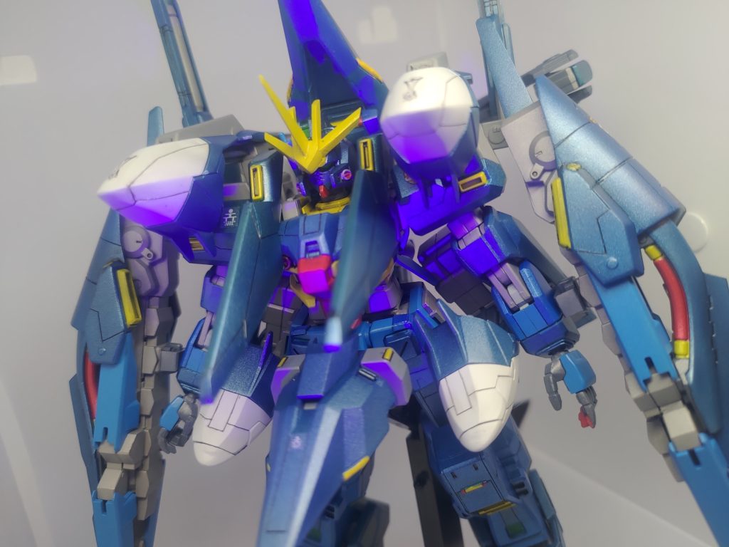 装備品多いのはロマンですが、ポージング等は無理 