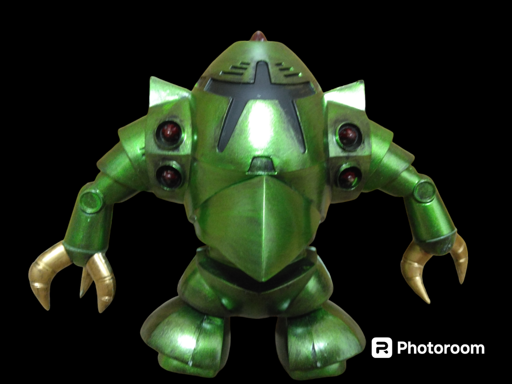 裏面です。とくに前とかわりませんねHGが大変高騰しているので、旧キットを手に取ってみたらいかがでしょうか！