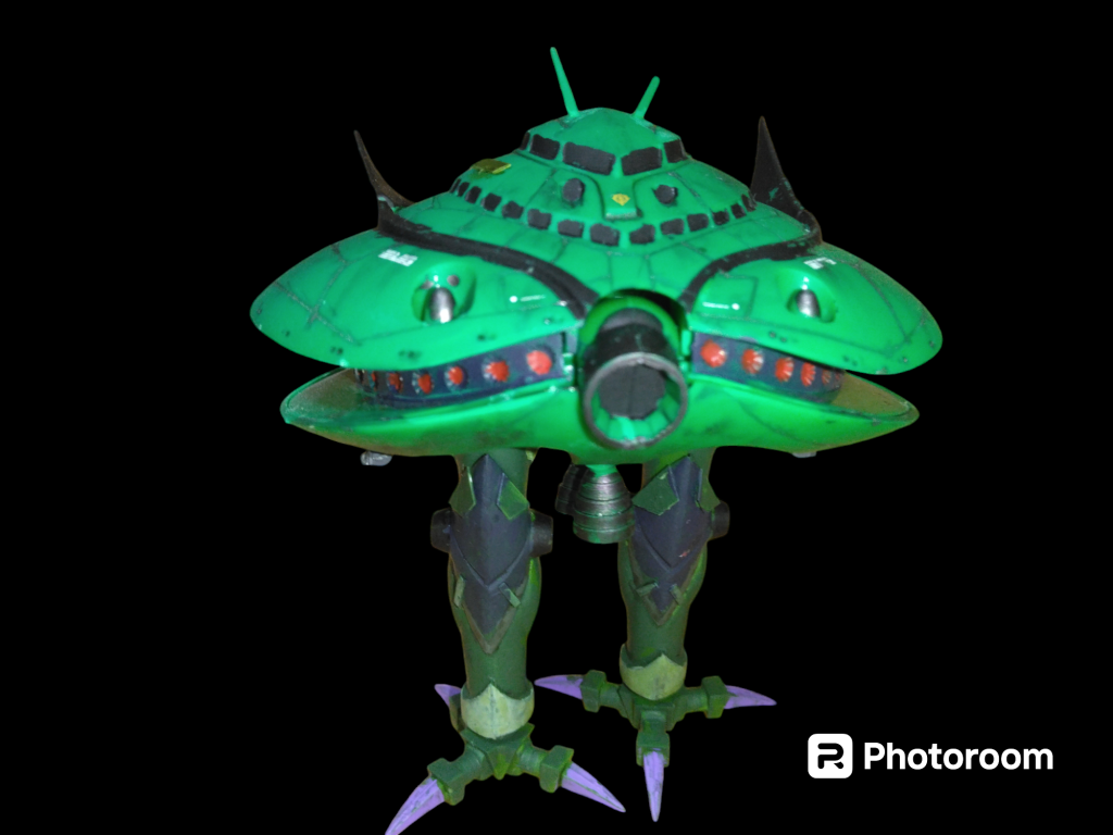 前から　色々な作例をみて自分なりに作ってみました。正直、プラ板を初めて使ったのもあり　見栄えが悪くなってしまいました