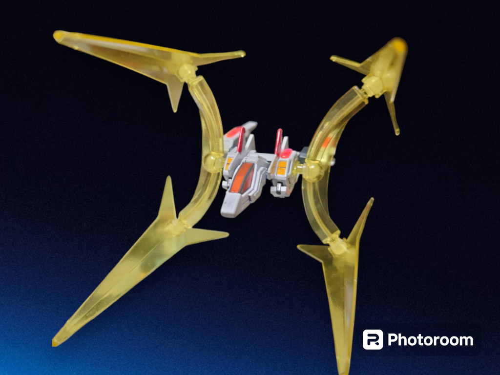 ユニバースブースター単体部品が取れやすいので紛失注意専用の台座も着いてきます。