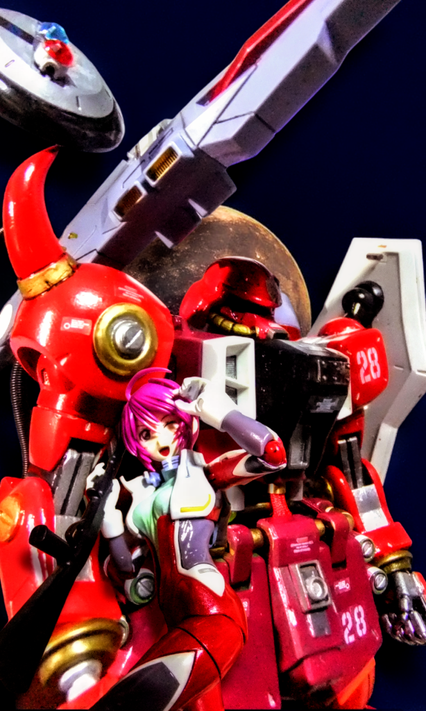 ルナ⇒月を意味します😁　「Luna28」の「ルナ」とはラテン語で「月」を意味する言葉です。約28日で天球を一周する月。ということで「 28」と貼り込みました😁ふく