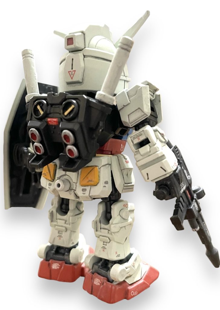 バックショット。デカール貼りが楽しくて、作業がはかどりました😄