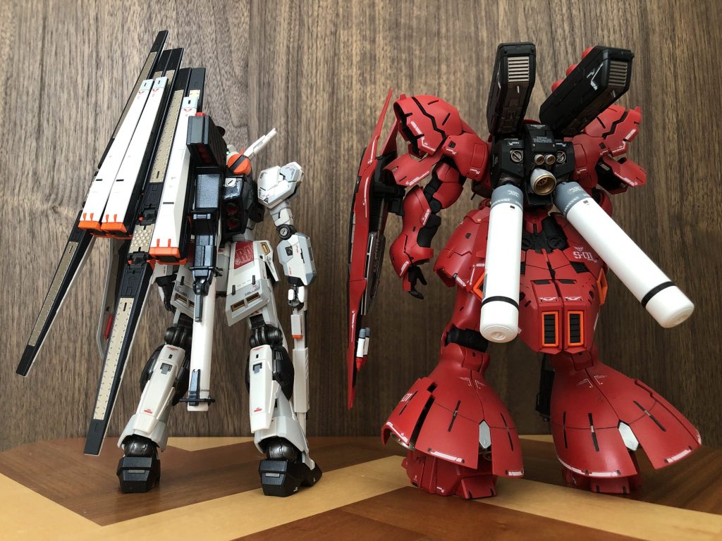 どちらも背中がよし