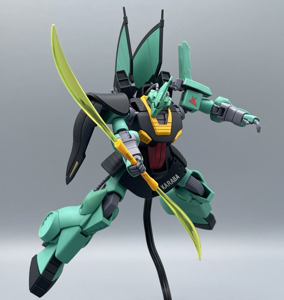 人は変わっていくものだろ…? アムロとシャアが酒を酌み交わすシーンには来るものがありますよね。人身御供とかトンデモナイ話をしていましたが(笑) アニメのシーンでは真面目な話をしていた二人ですが、裏ではくだけた会話もしていたのでしょうかね?シャア:いやさー、ジャブローで再会したらガンダムめっちゃ強くな っててワロタwwwアムロ:そっちこそ、カニみたいなMSで赤いとか、「茹で上がっとる やないかーい!」ってツッコんだでホンマにwww」 みたいな話、俗物な男同士なら絶対すると思うんですけど、どうなんでしょうかね。そんなふうに2人で昔を振り返って心が安らぐ時間があっても良いのかなと思います。