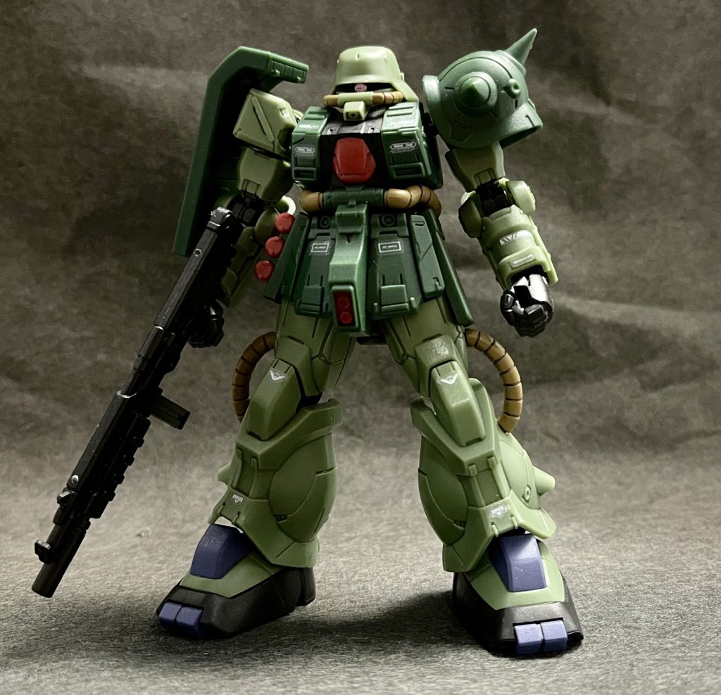 フリッツヘルム仕様の頭部も付属