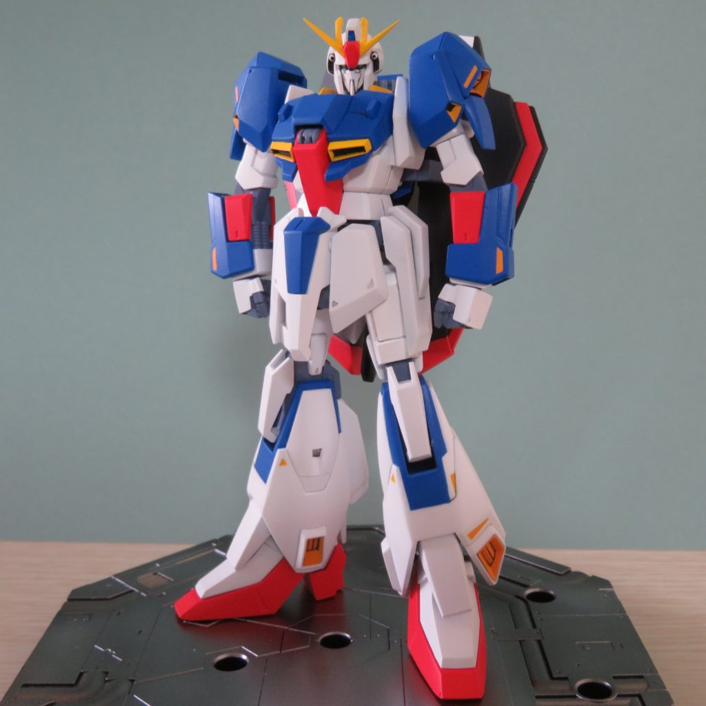 手首は、B-CLUB のハイディティールマニピュレーターです。